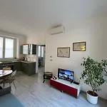 Il Cortiletto Sotto La Mole